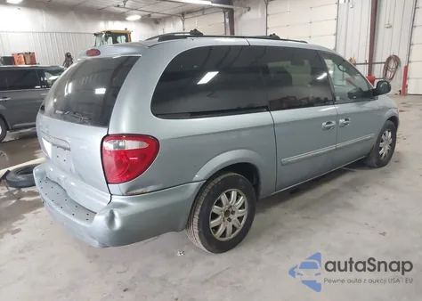 2005 Chrysler Town & Country Touring z USA, uszkodzony, nr VIN 2C4GP54L75R129944